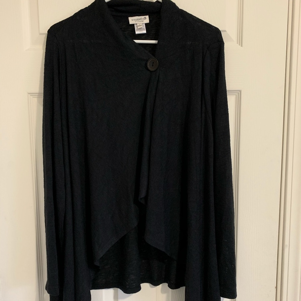 Loose drape cardigan
